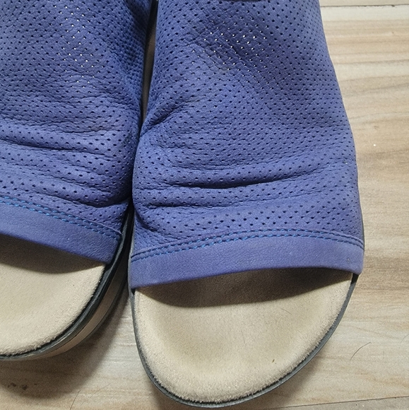 Anthropologie Naya Buckle Wedge Slides - Picture 6 of 7